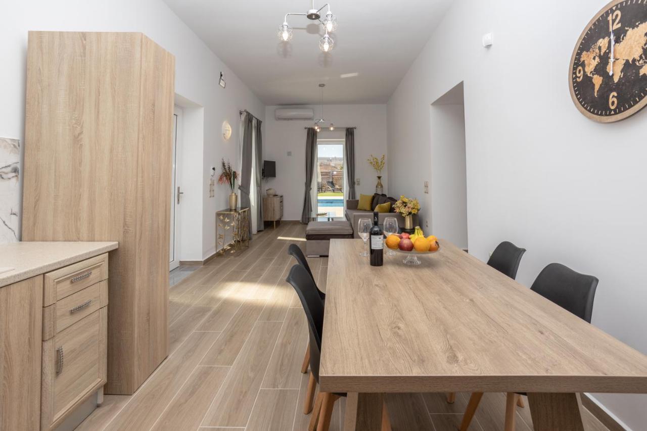 Villa Neonis Spílion Zewnętrze zdjęcie